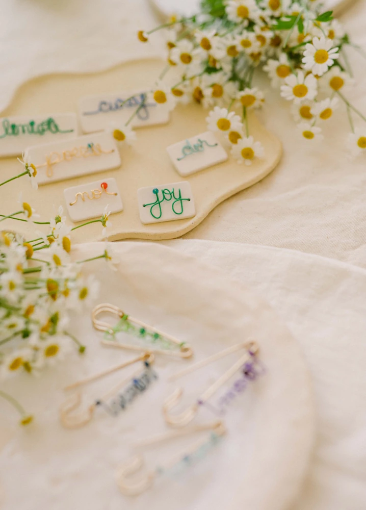 Broșă ceramică mică - imagine 4